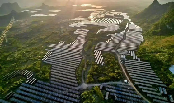 Nueva estrategia para la selección del sitio de la planta de energía fotovoltaica en las colinas de las gangue de carbón: las tecnologías SIG y Topsis impulsan la transformación verde en áreas mineras